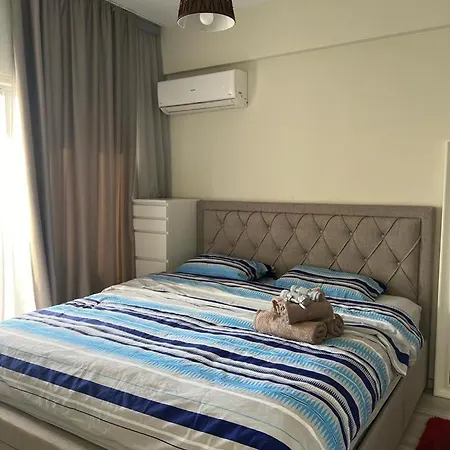 Apartment Cozy By The Sea