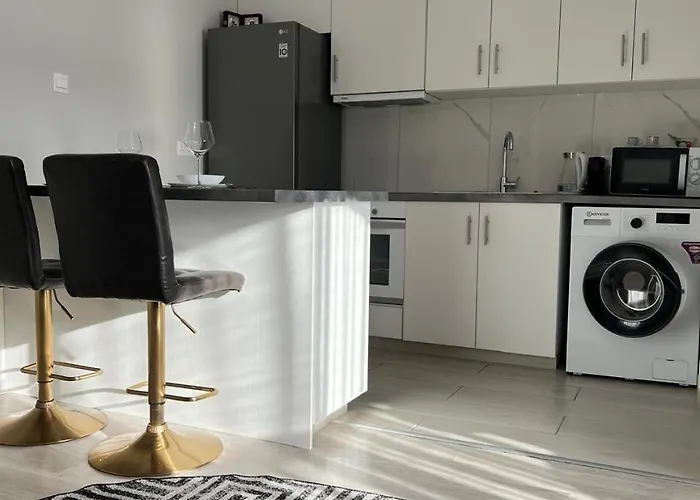 Cozy By The Sea * Lemesos