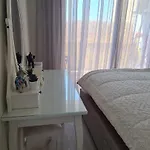Cozy By The Sea Apartment